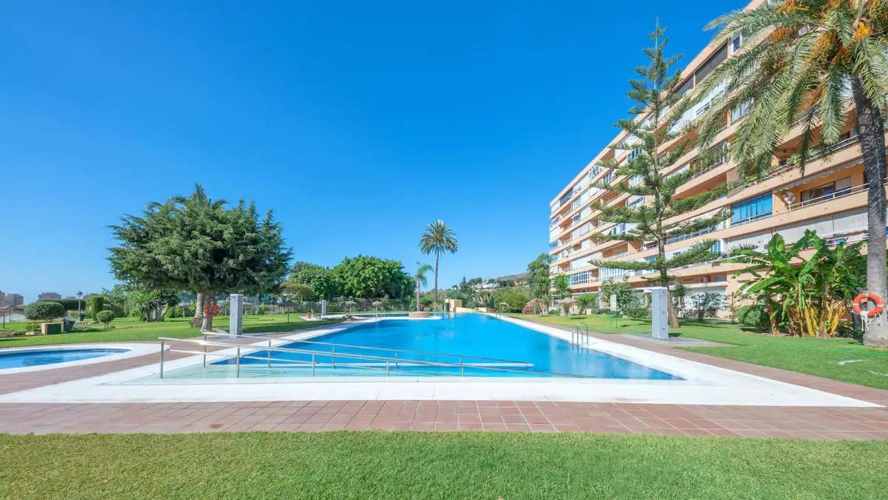 Apartamento La Torre 1337 Precioso, Moderno Y Con Piscina Torremolinos Ngoại thất bức ảnh