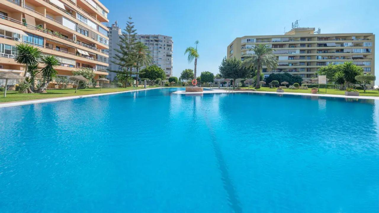 Apartamento La Torre 1337 Precioso, Moderno Y Con Piscina Torremolinos Ngoại thất bức ảnh